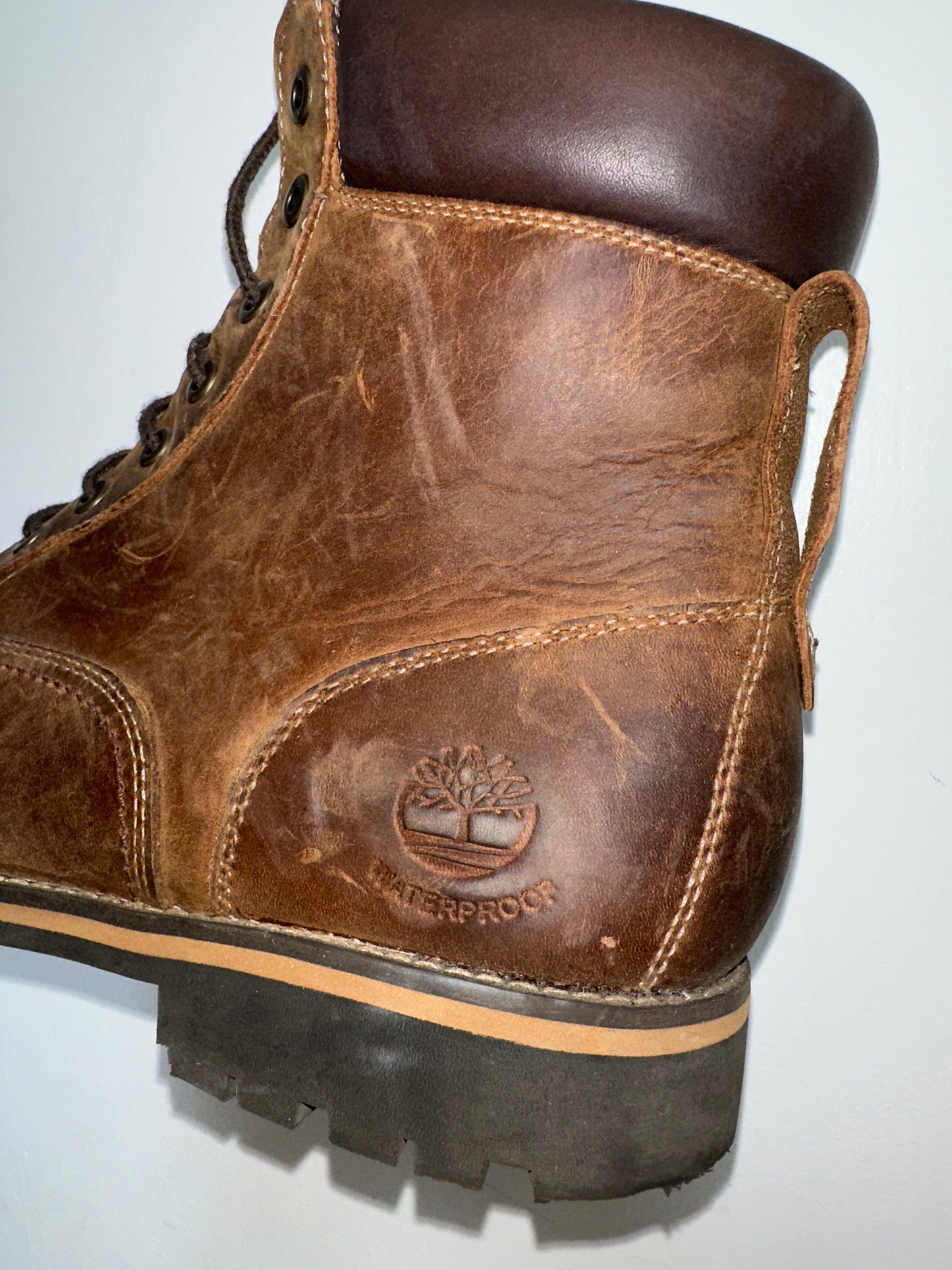 Men’s Mint condition Timbaland Earthkeeper industrial boots